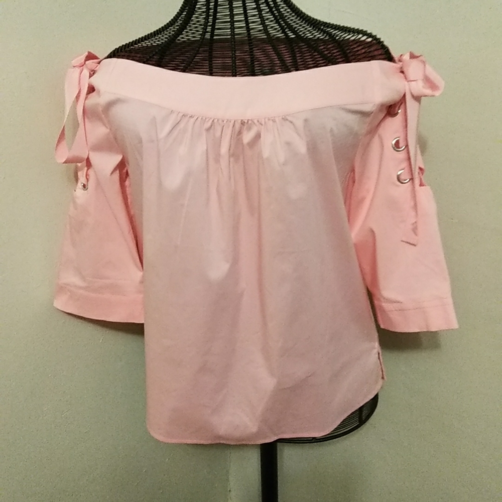 NYC TIE SLEEVE TOP "NWOT"